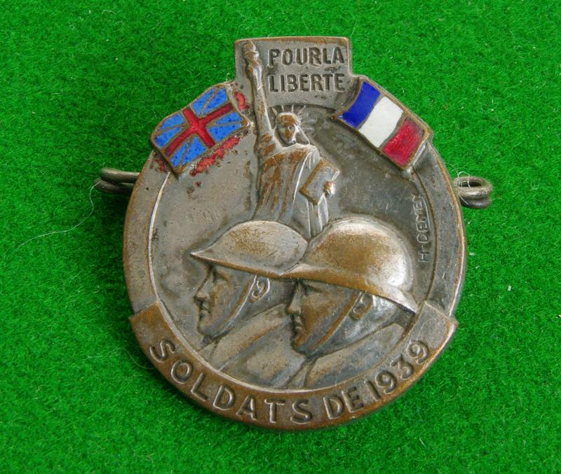 Commemorative Badge.