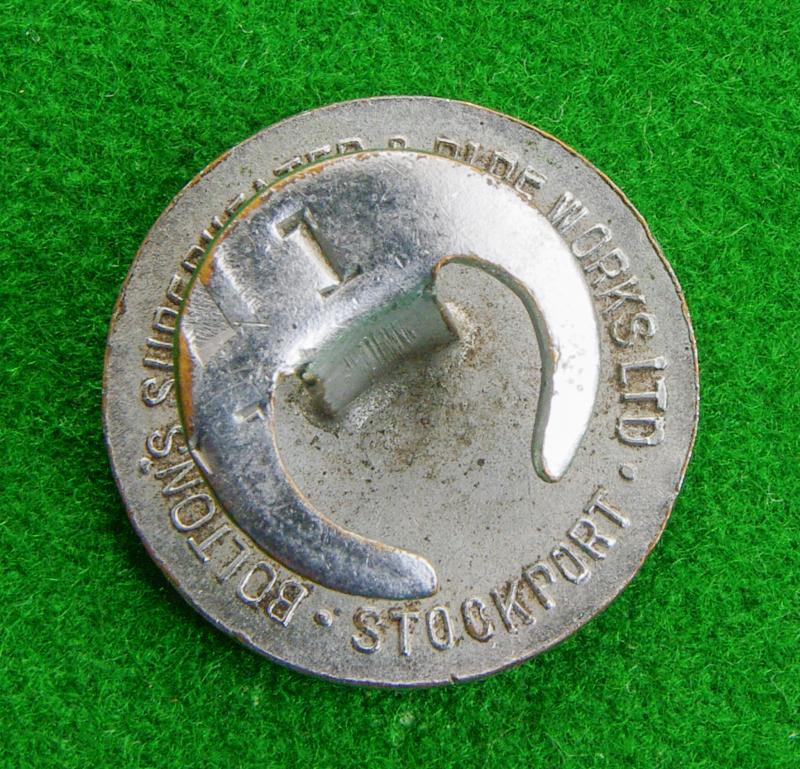 War Service Badge.